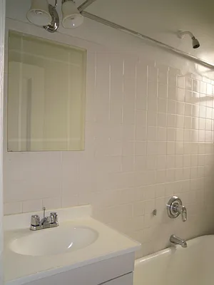 Rented by Metropolitan Equities | media 17