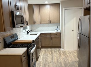 507 Pine Dr, Bay Shore, NY 11706