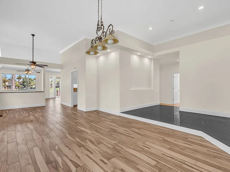 2317 Wayfarer Dr — Photo 11