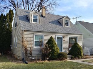 3250 N 89th St, Milwaukee, WI 53222