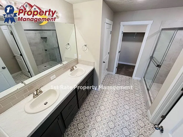 436 N Traquair Ln — Photo 7