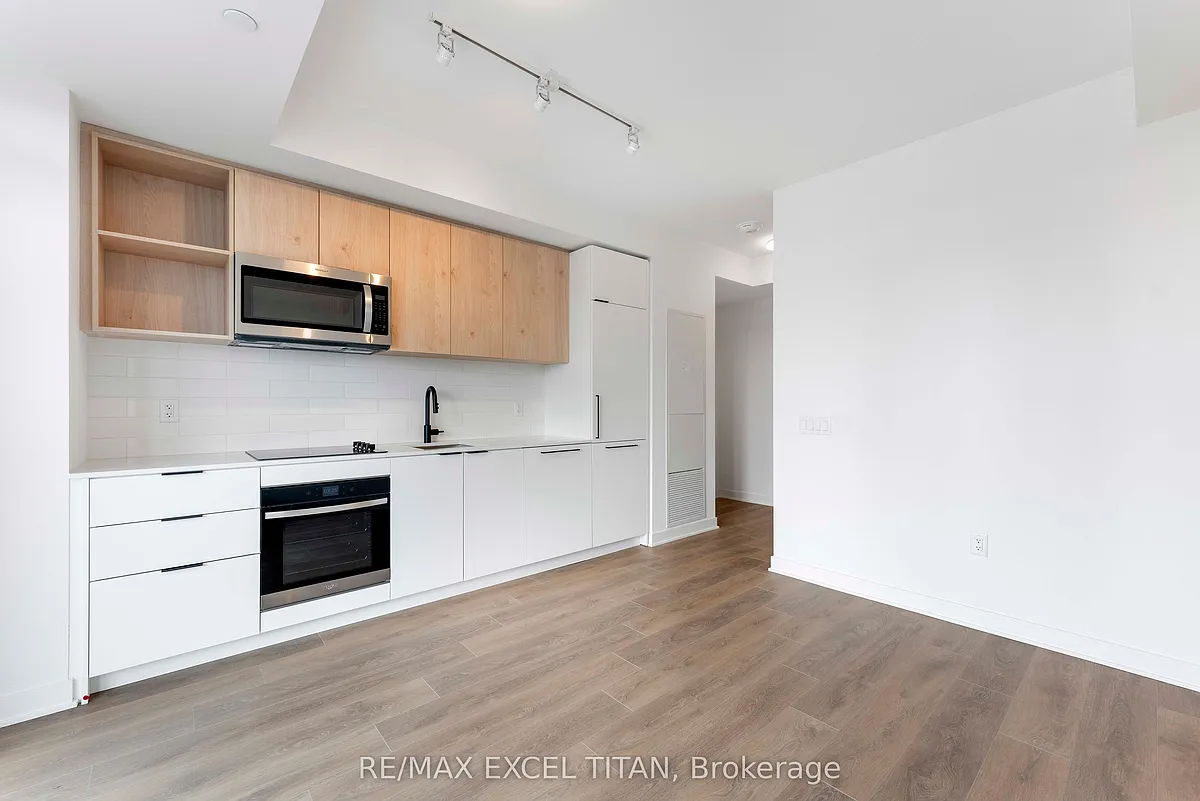 Building Photo - 1185 Dupont St #1201