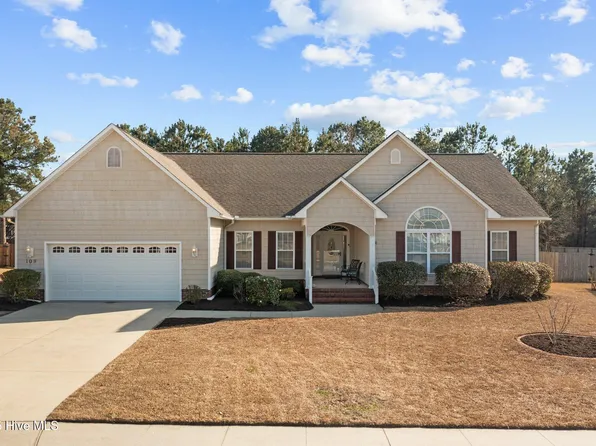 109 Cormorant Drive, Swansboro, NC 28584