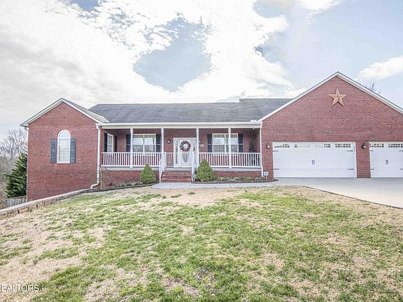2nd image of 1527 Brahman Ln