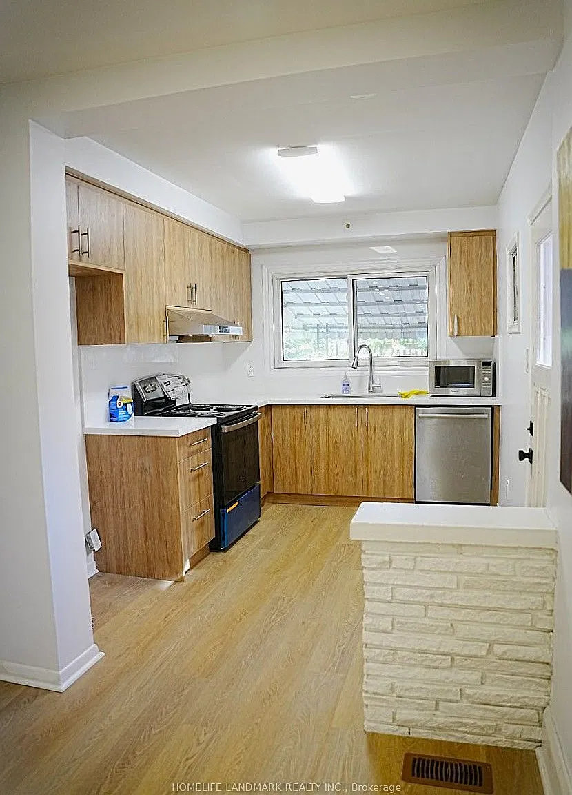 3 bed, $4,200 — Photo 2