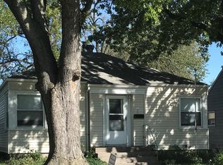 2110 W Pleasant St, Davenport, IA 52804