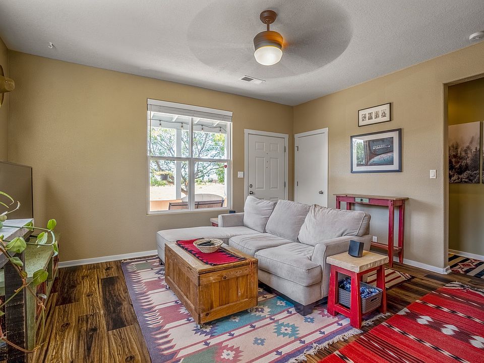 1st image of 2 Placita Dalinda