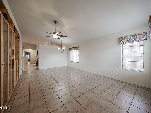 4th image of 10379 W TONOPAH Drive