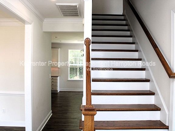 5th image of 1016 Beachstone Quay