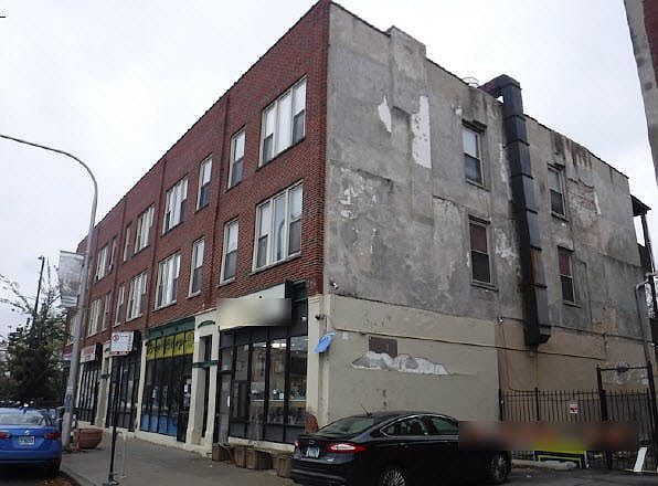 1st image of 4250 S Cottage Grove Ave APT 3S
