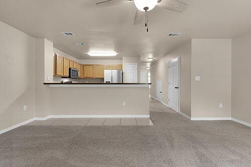 1st image of 104 Corwin Dr