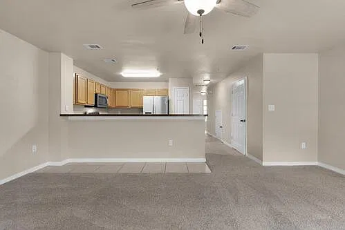 104 Corwin Dr