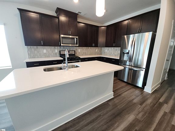 3rd image of 159 Bromes Way