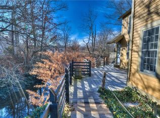 3351 Post Rd, Warwick, RI 02886