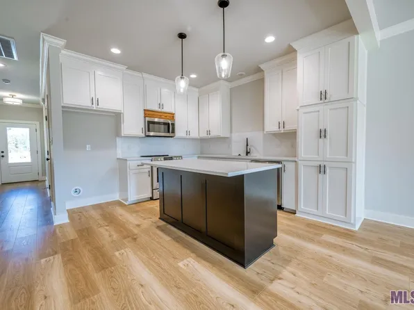 8739 Lockhart Rd #4-F, Denham Springs, LA 70726