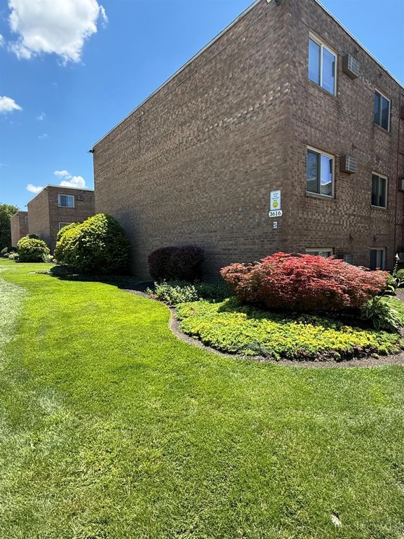 3616 Westwood Northern Boulevard, Cincinnati, OH - View 2