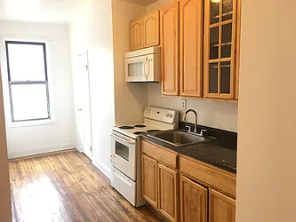 Rented by Lang Realty LLC