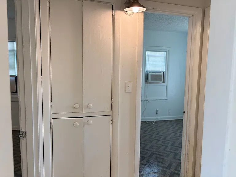 3111 Amherst St — Photo 11