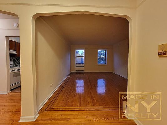 5th image of 8447 118th St APT 3E