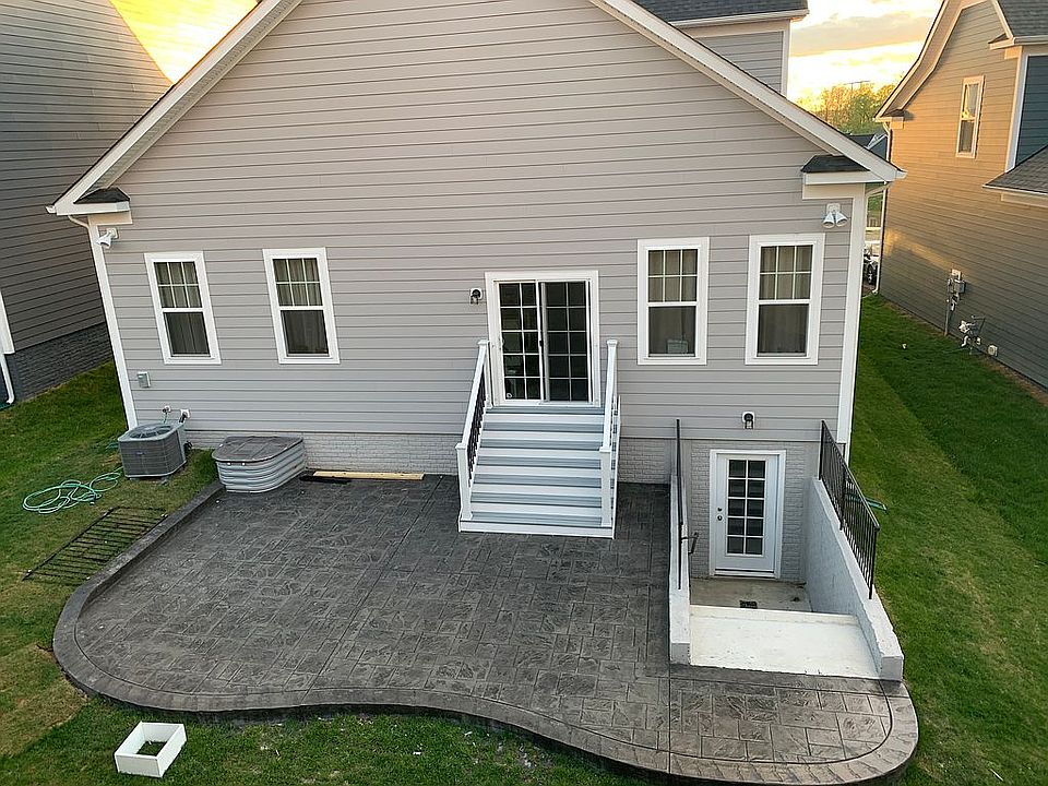 2nd image of 2462 Morgans Point Dr