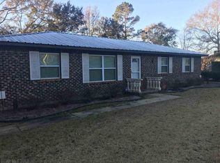 413 W Jackson St, Summerdale, AL 36580