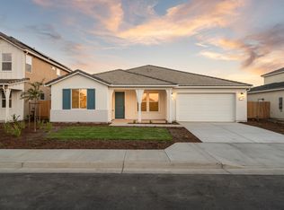 3047 Riviera Avenue, Tulare, CA 93274
