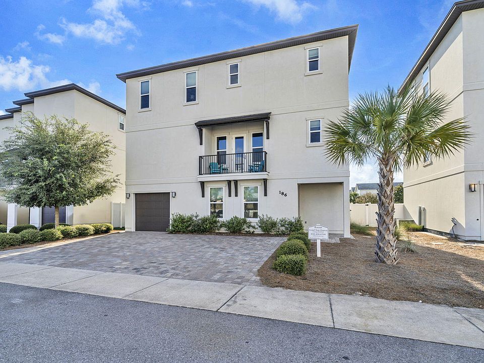 1st image of 186 Ciboney St