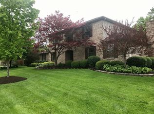 2808 Ramblingwood Ln, Dayton, OH 45458