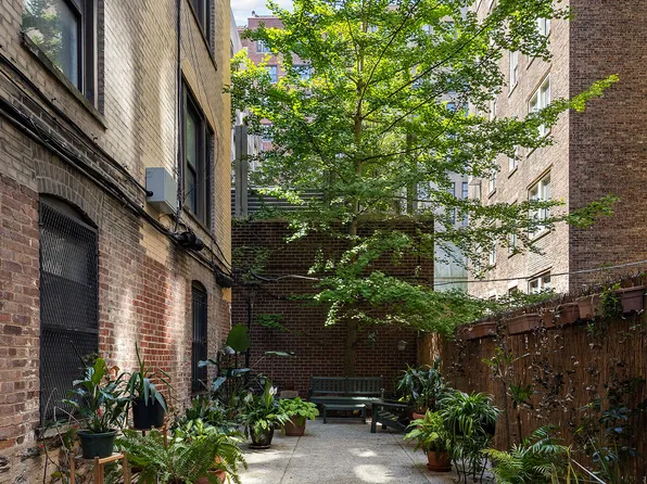 609 West 114th Street 54 image 8 of 9