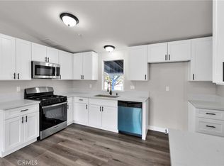 8783 Sonora Rd, Phelan, CA 92371