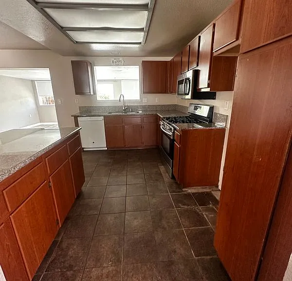43770 Santa Rosa Cir — Photo 4
