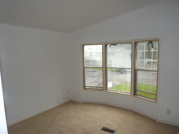 4th image of 77 Avenue C
