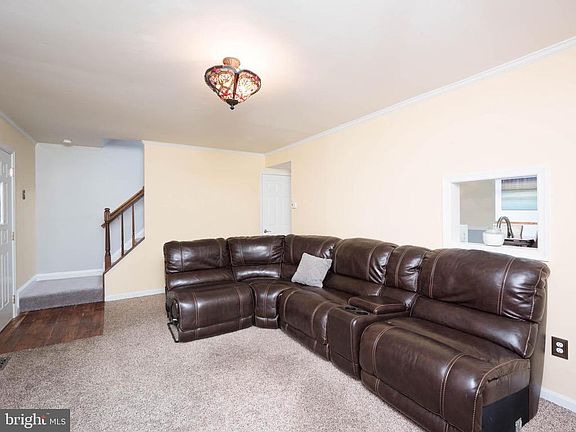 5th image of 1705 Walleye Dr
