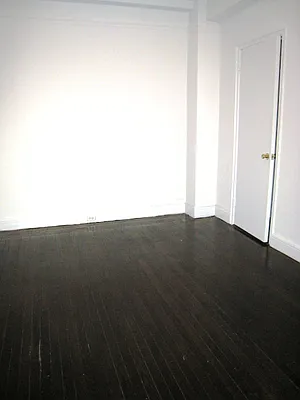 Rented by City Connections Realty | media 5