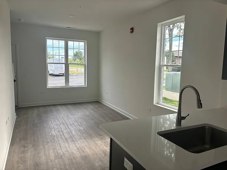 1432-1436 Naperville Wheaton Rd — Photo 8