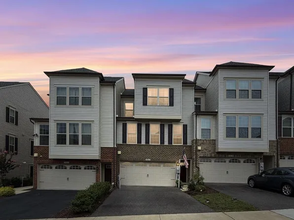 7820 Mine Run Rd, Hanover, MD 21076