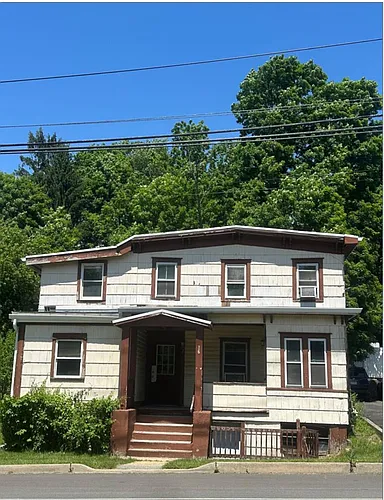 16 N Main St #1 Photo 1