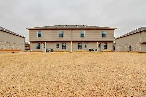 234 Fairview Ln #B — Photo 11