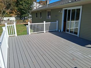 288 Ring Dr #288, Groton, CT 06340