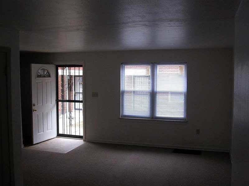 2nd image of 4483 Connecticut St