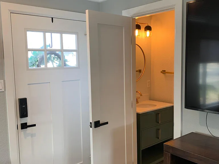 4422 E Utah Pl — Photo 18