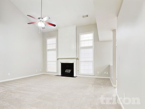 4th image of 2660 Binghampton Ln