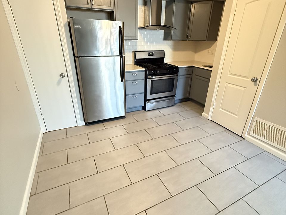 1st image of 4130-4132 Fisher St #4130-1