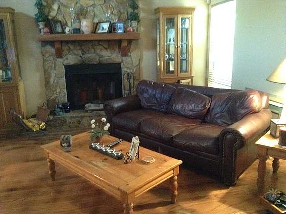 4th image of 14908 Aire Pl