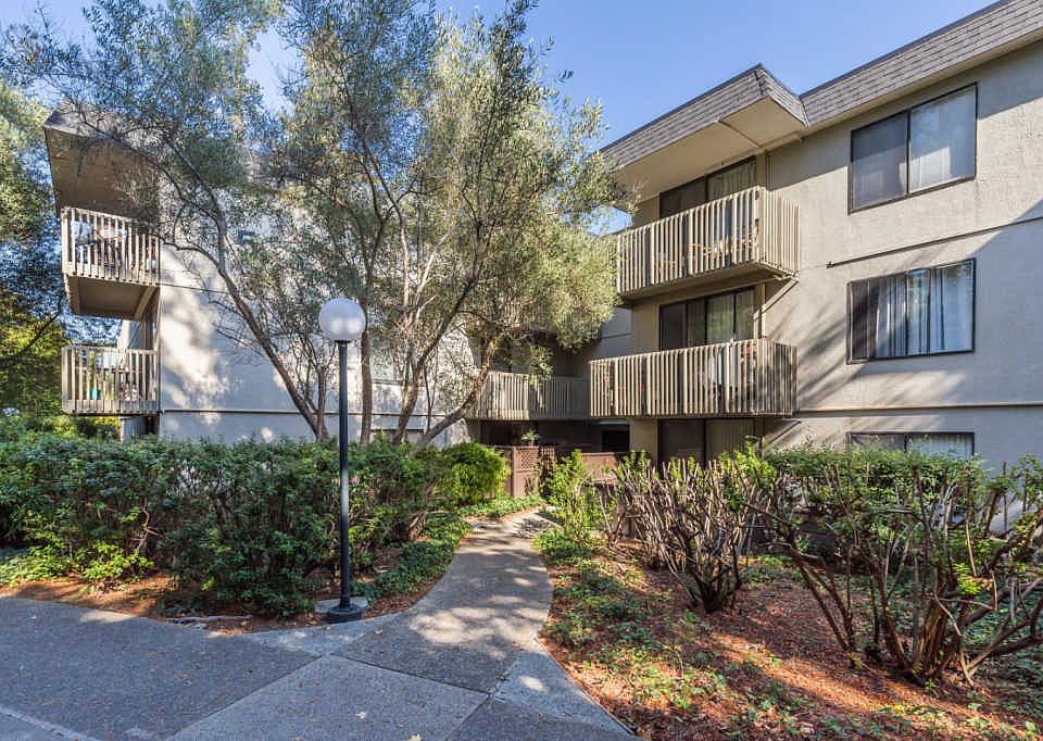 1st image of 1147 Shelter Creek Ln