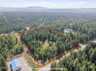 589 Pine View Ln, Spirit Lake, ID 83869