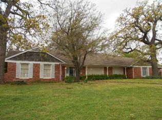 719 S Dewey Ave, Chandler, OK 74834