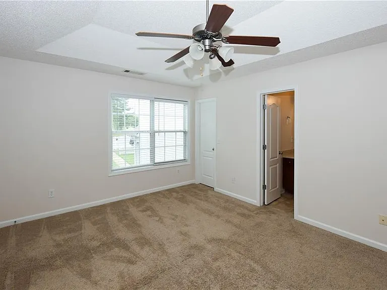 7705 Commerce Ct — Photo 19