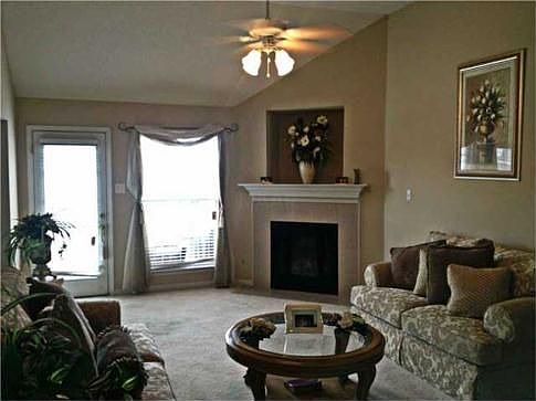 2nd image of 7325 Hunters Horn Dr