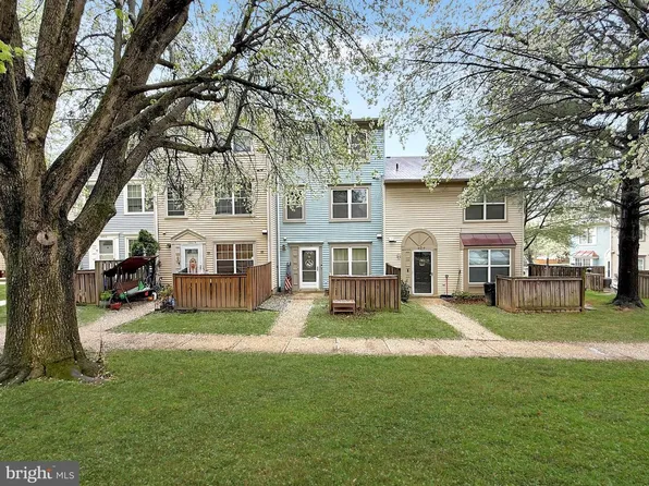 18016 Golden Spring Ct #241, Olney, MD 20832